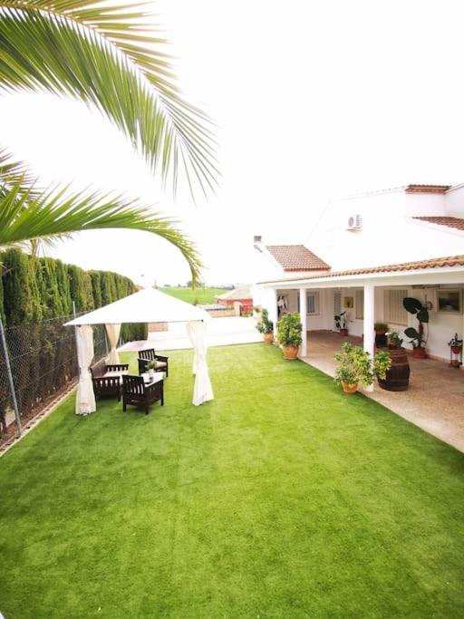 Villa Paraiso Écija Екстериор снимка