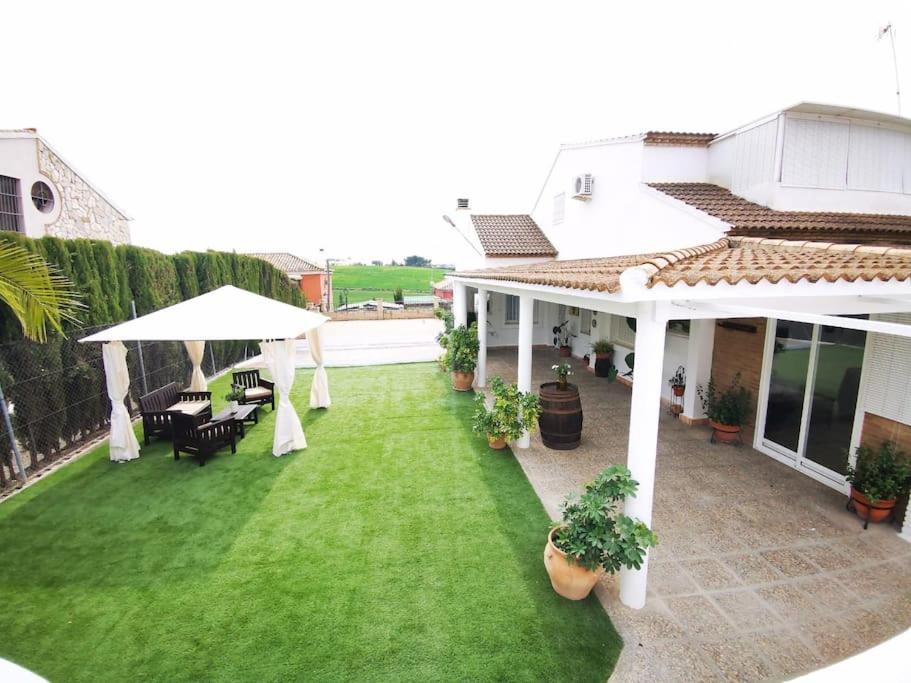 Villa Paraiso Écija Екстериор снимка