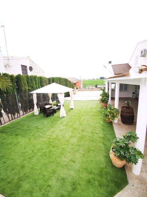 Villa Paraiso Écija Екстериор снимка